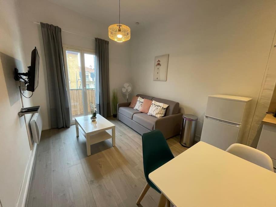 Cosy T3 Proche Gare Et Polygone Appartement Béziers Buitenkant foto